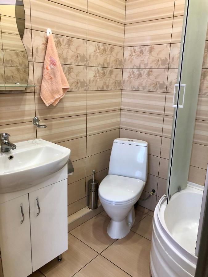 Apartment Studio -Біля Вокзалу-Недалеко Від Центру-Городоцька 151 Λβιβ Εξωτερικό φωτογραφία